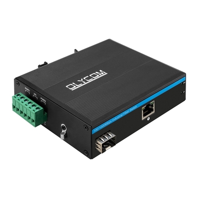 품질  Industrial SFP Gigabit PSE PoE Media Converter 1.25G Optical Slot 15.4W / 30W 공장