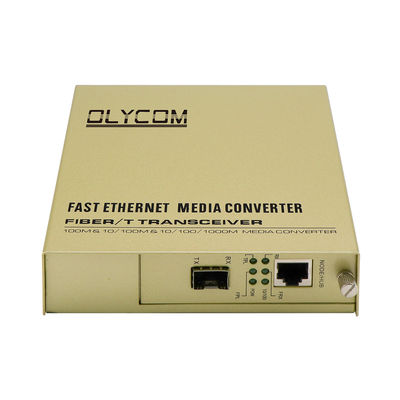 SFP 단일 섬유 미디어 변환기 10/100Mbps AC 입력 관리되지 않은 LFPT 2KM 20KM