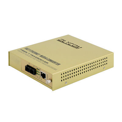 10/100Mbps 광섬유 이더넷 관리되지 않은 미디어 변환기 듀얼 광섬유 220V AC 입력